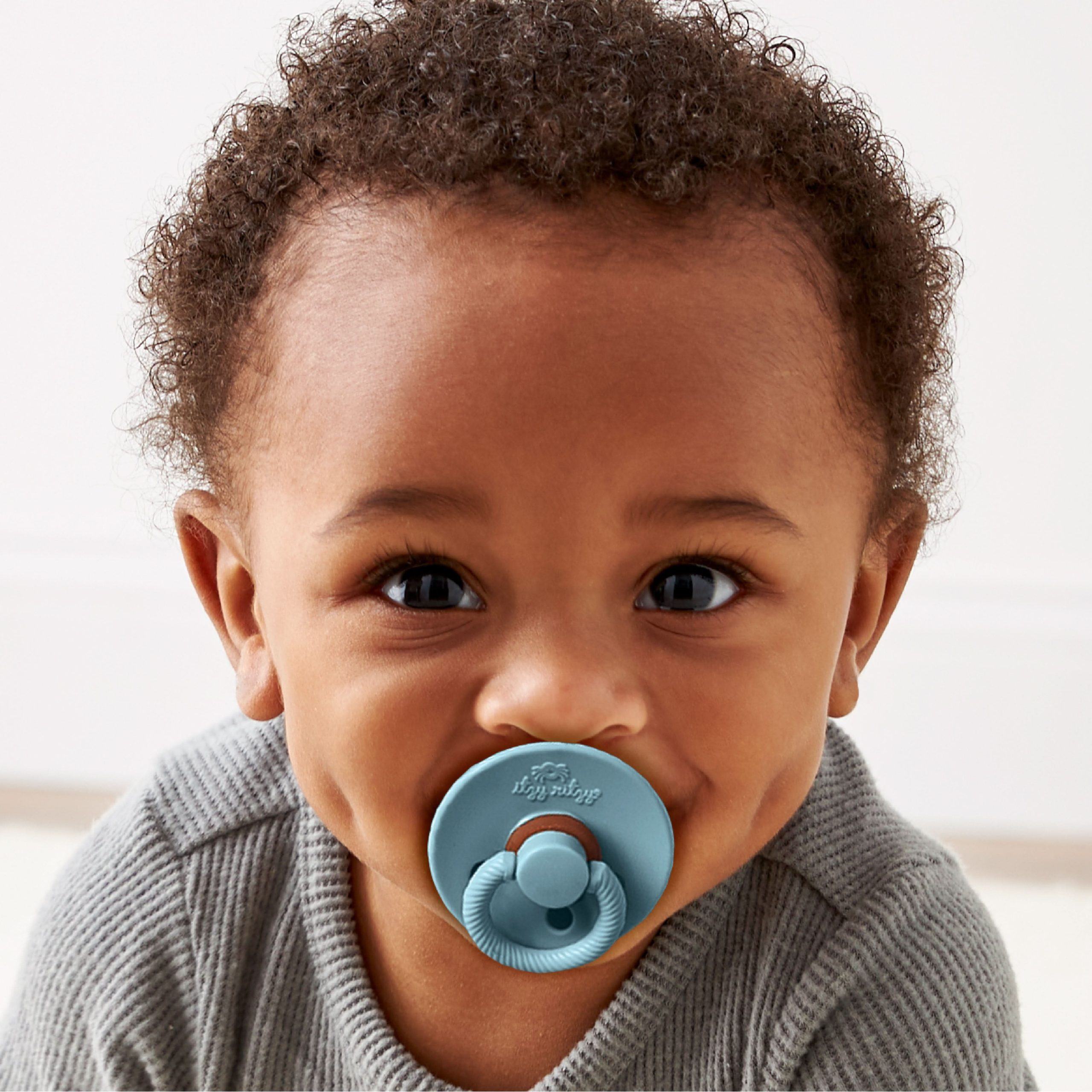 Itzy SootherTM Natural Rubber Pacifier – 6-18M - Image 21