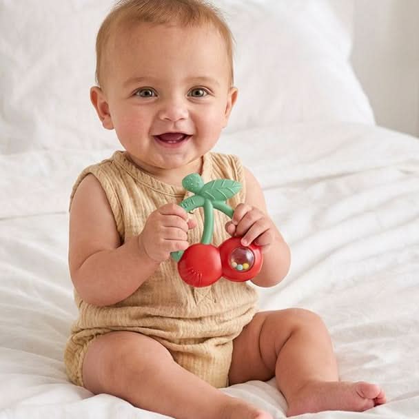 Bitzy ShakeTM Rattle and Teether - Image 5