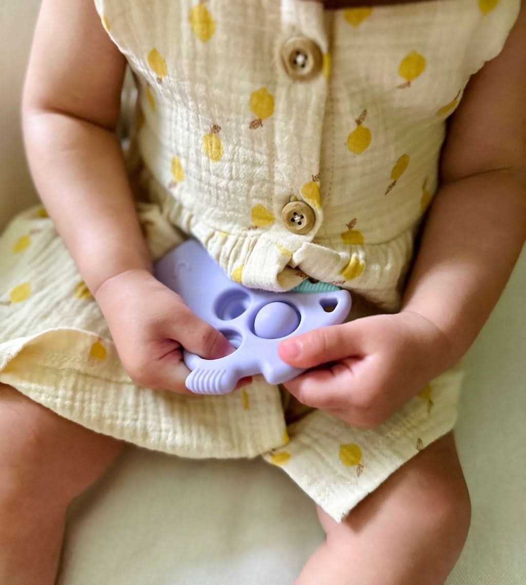 Itzy PopTM Sensory Popper Toy - Image 17